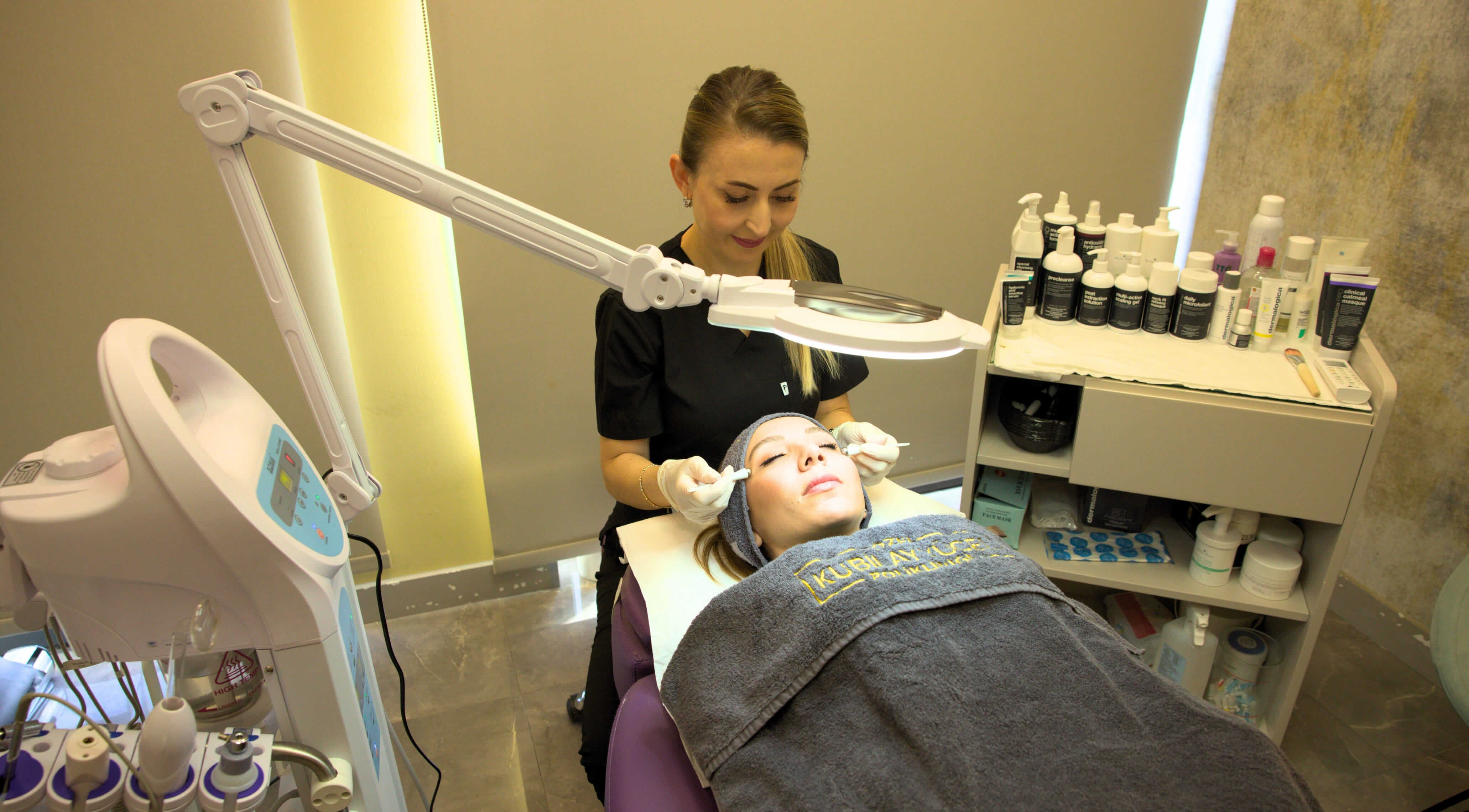 Classical spot skin care treatment at Private Kubilay Yucel Clinic in Antalya