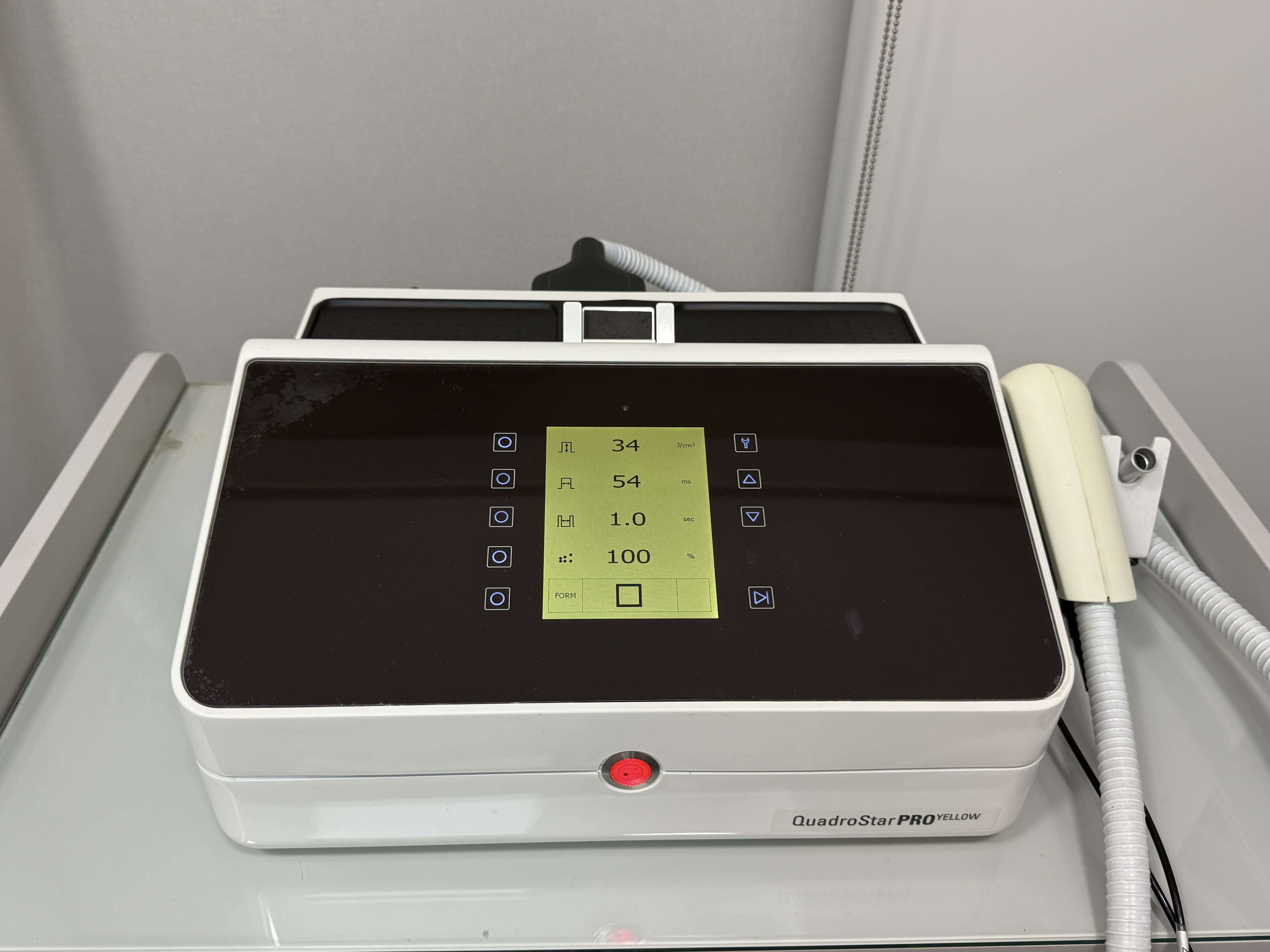 ProYellow Laser facial telangiectasia and rosacea treatment at Private Kubilay Yucel Clinic in Antalya